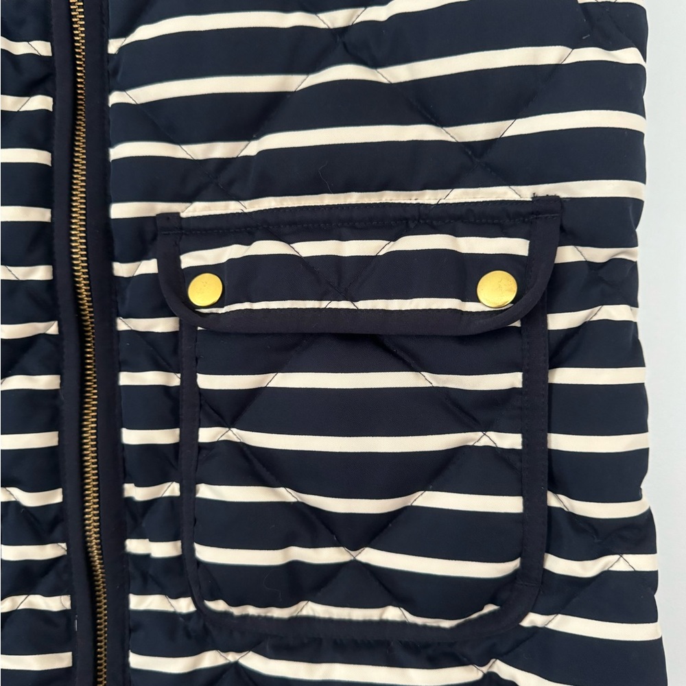 J.Crew Excursion Quilted Down Vest. Size Small. - image 3